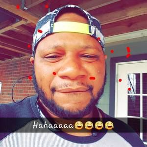 Meet your Posher, Deshawn